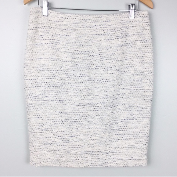 Ann Taylor Dresses & Skirts - Ann Taylor Skirt 10 Tweed Pencil Cream Lined